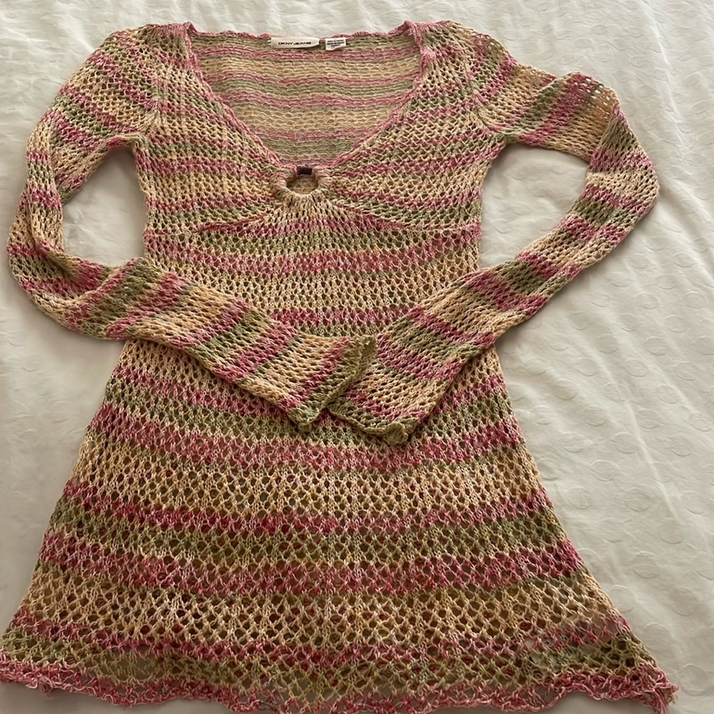 DKNY Coverup- Fits a S